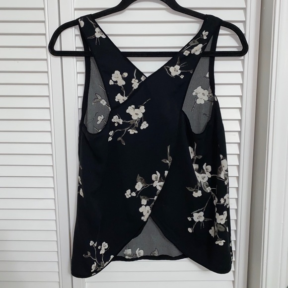 Dynamite Floral Tank Top with a Cut Out Back - Picture 2 of 3